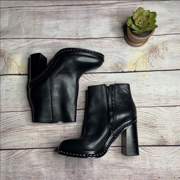 COPY - Coach justina bootie - Picture 1 of 6